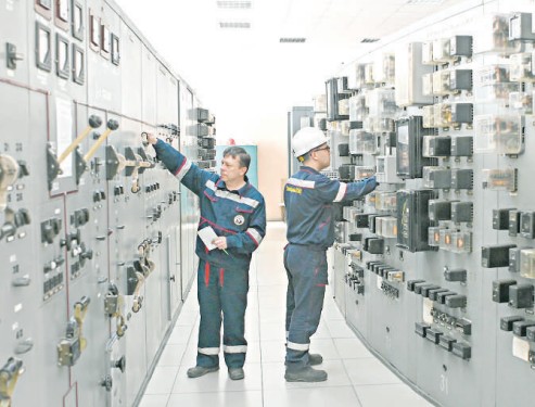 Кадрдың қадірін кетірмесек игі...