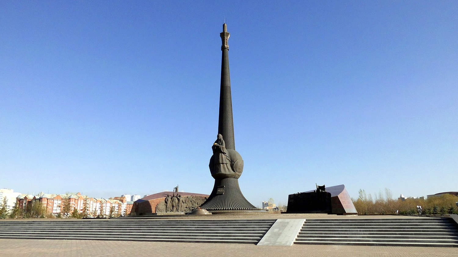 В Астане масштабно отметят День защитника Отечества: плац-концерт и визиты к ветеранам