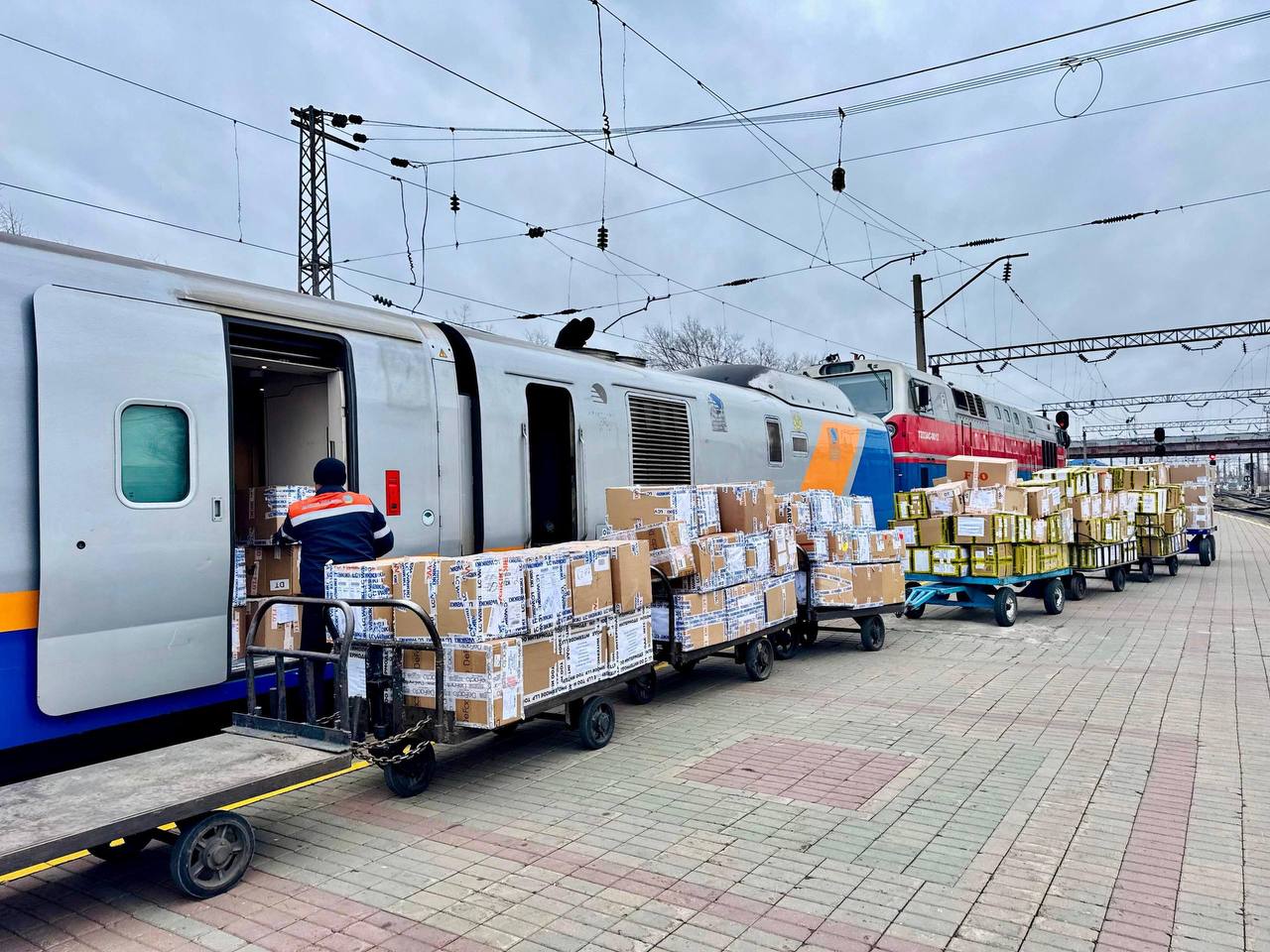 Қазақстанда жүк-багаж тасымалына цифрлық технологиялар енгізіле бастады