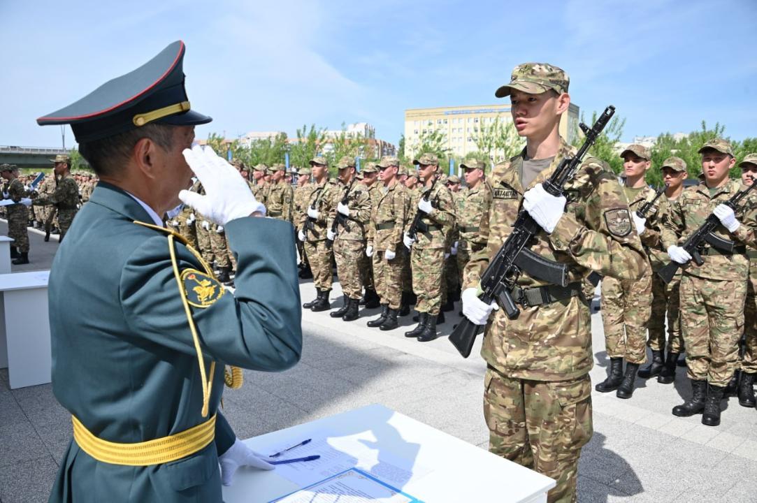 Күзге дейін 21 мыңнан астам азамат әскер қатарына шақырылады