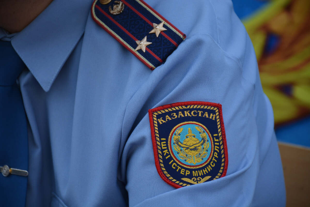 Семейде 21 жастағы студент ақша табамын деп қолынан айырылды