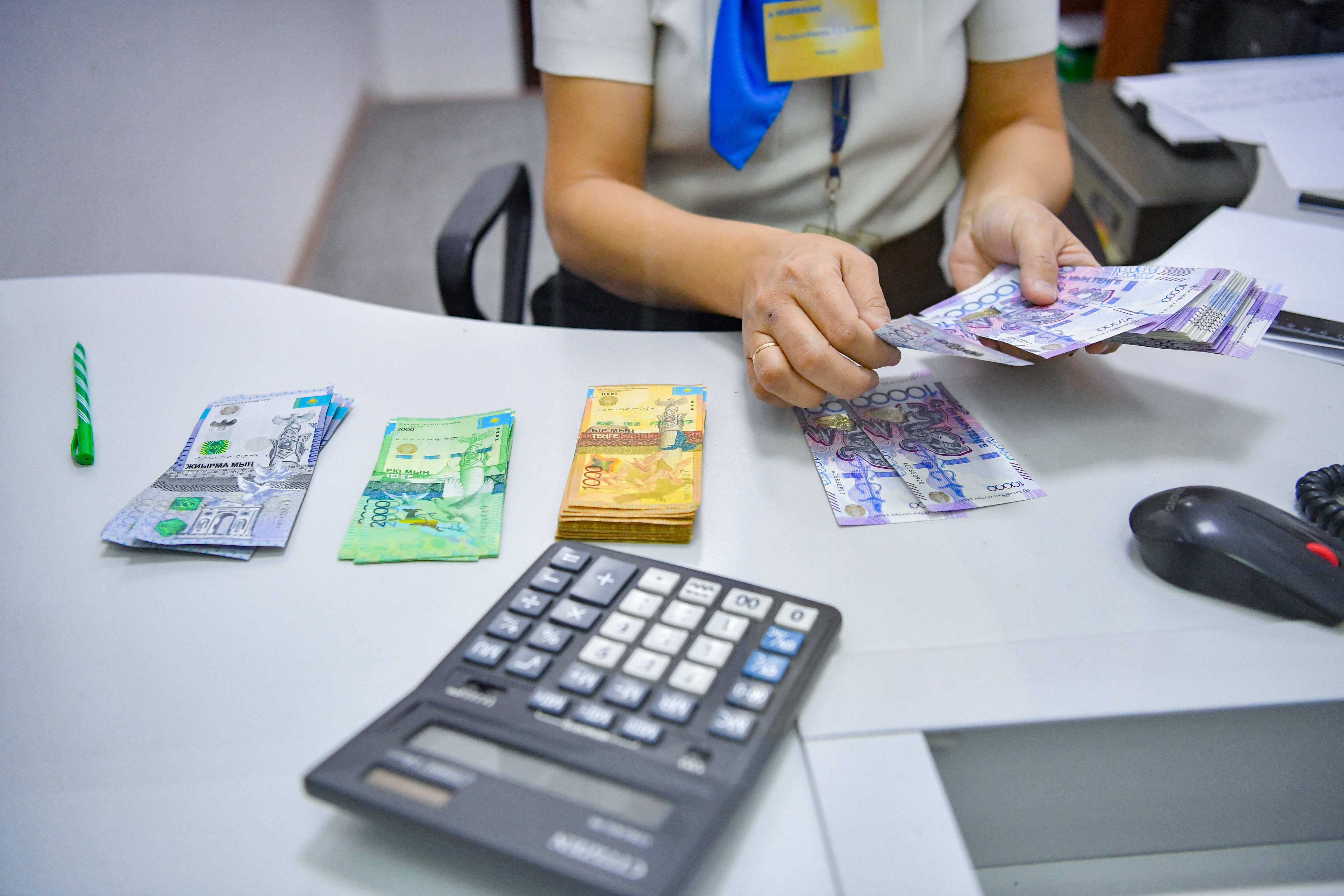 Ұлттық банк: Құжаттардағы «тенге» сөзі «теңге» болып өзгертіледі