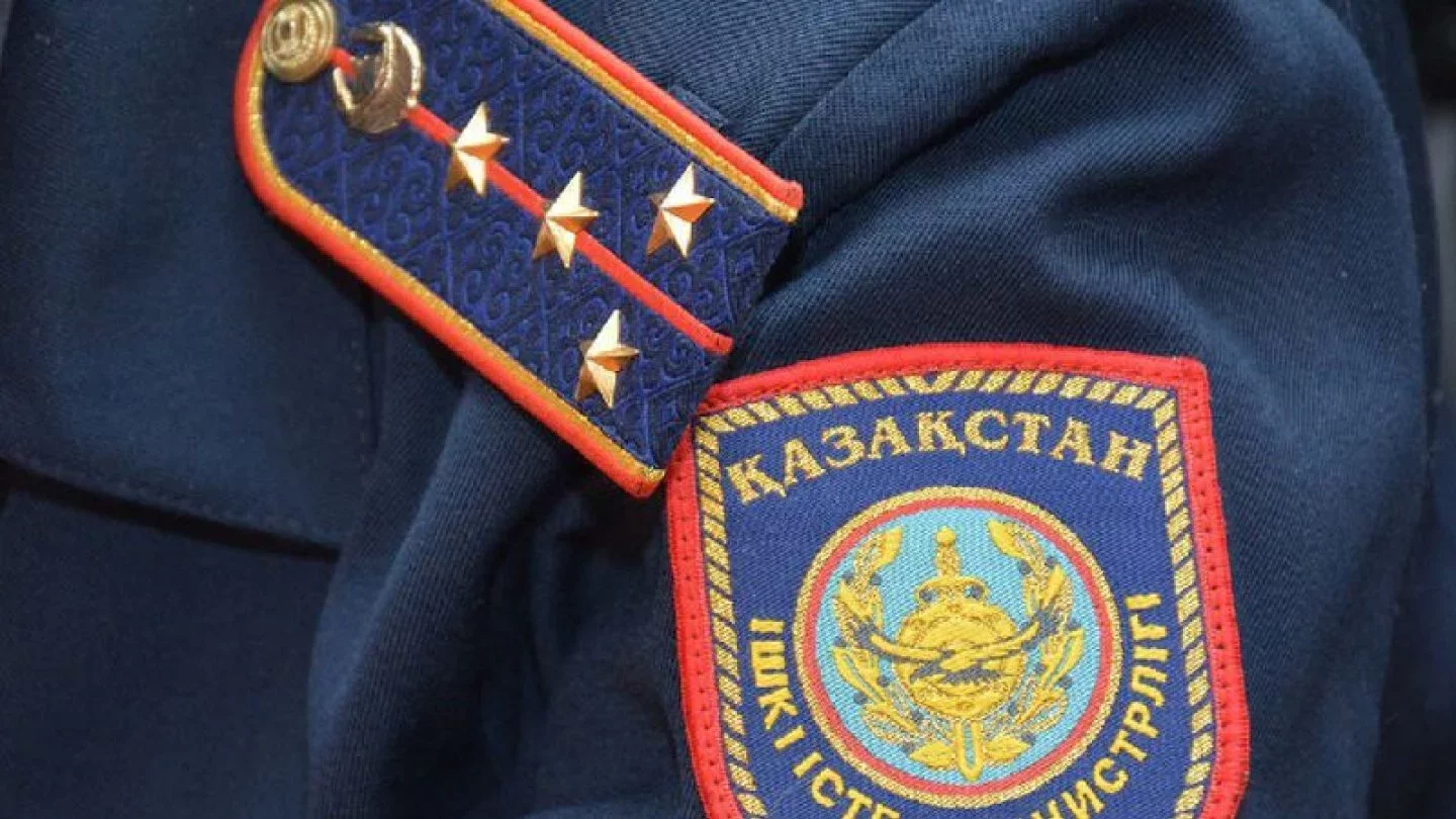 «Қауіпсіз шотқа ақша аударыңыз»: Ақтөбе тұрғынының қомақты қаржысын алаяқтар иемденіп кеткен