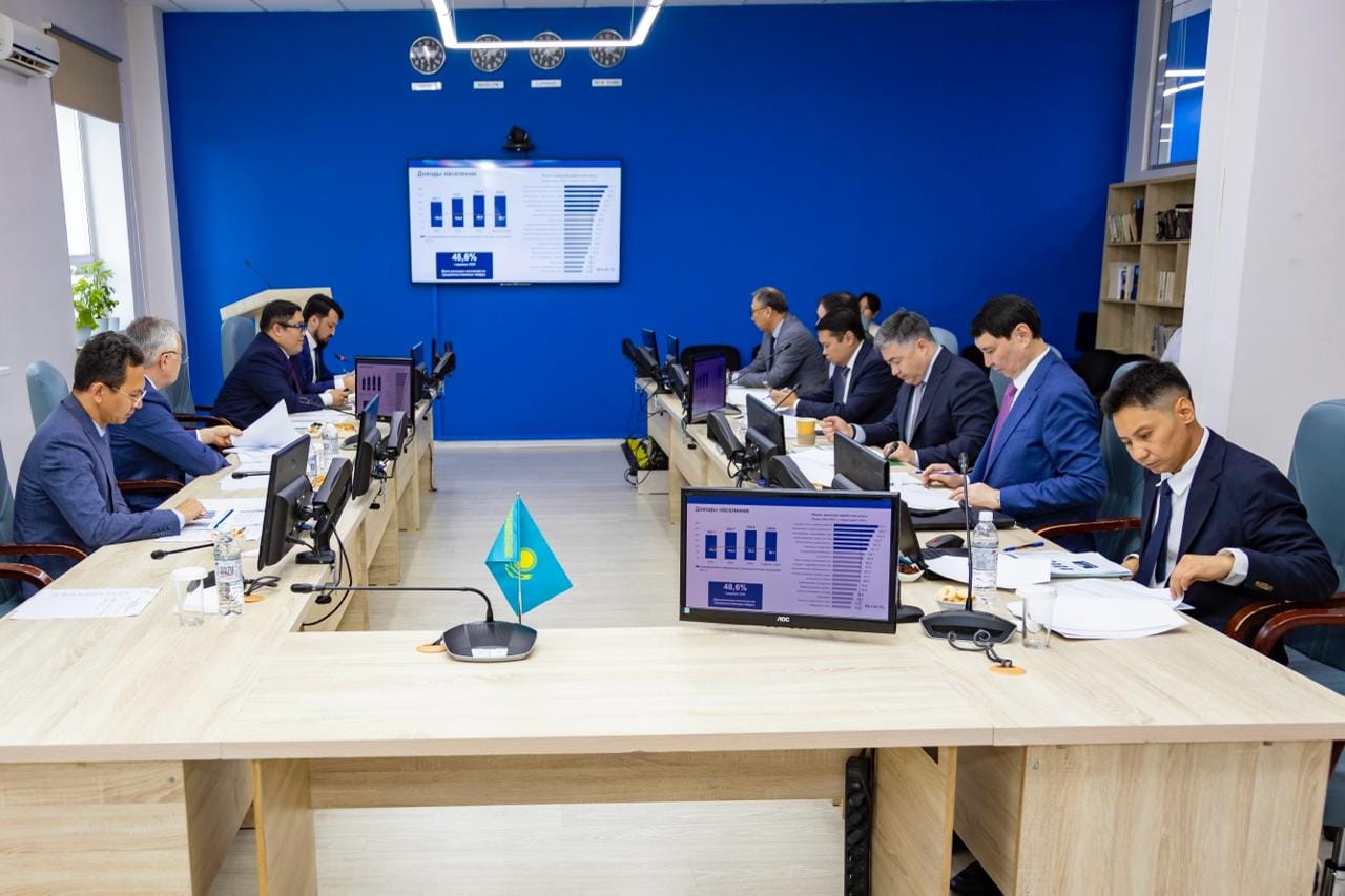 Үкімет, Ұлттық Банк және қаржы реттеушісі экономиканы дамыту мәселесін талқылады
